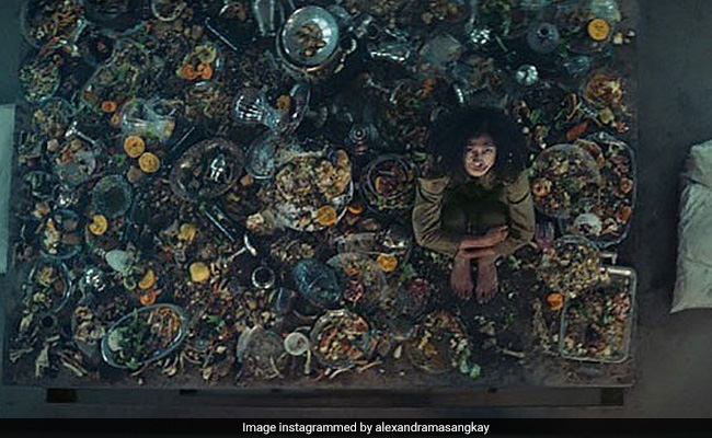 <i>The Platform </i> Review: This Grim Film Is A Savage Punch In The Guts