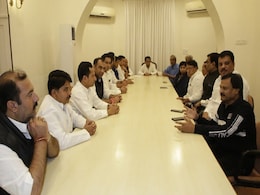 MP : सियासी संकट के बीच कमलनाथ सरकार के 20 मंत्रियों ने दिया इस्तीफा, मंत्रिमंडल के विस्तार की योजना MP : सियासी संकट के बीच कमलनाथ सरकार के 20 मंत्रियों ने दिया इस्तीफा, मंत्रिमंडल के विस्तार की योजना