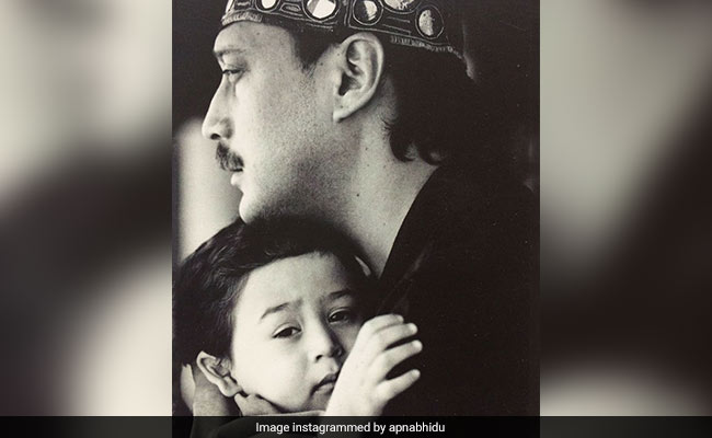 Jackie Shroff's Birthday Wish For Tiger Is The Father Of All Throwbacks