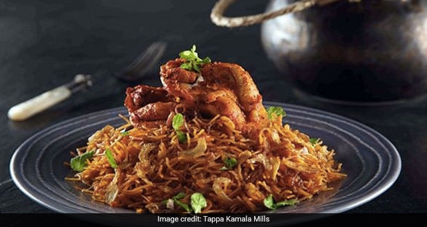 Indian Cooking Tips: Ever Tried A Riceless Chicken Biryani? Here's How You Can Make It At Home
