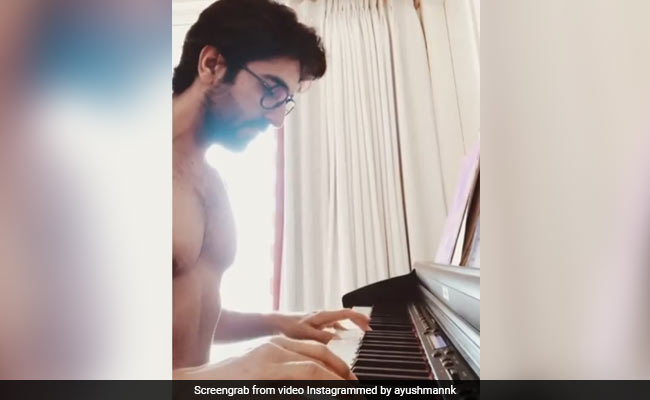 आयुष्मान खुराना ने पियानो बजाते हुए Video किया पोस्ट, बोले- हम सभी बाहर निकलकर काम करना चाहते हैं...