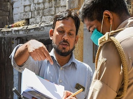 Coronavirus: Nearly 9,000 At COVID-19 Risk From Delhi Mosque Event, Says Centre Coronavirus: Nearly 9,000 At COVID-19 Risk From Delhi Mosque Event, Says Centre