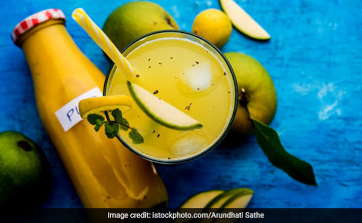गर्मियों में डिहाइड्रेशन का रामबाण इलाज! यहां जानें आम पन्ना बनाने का सही तरीका...