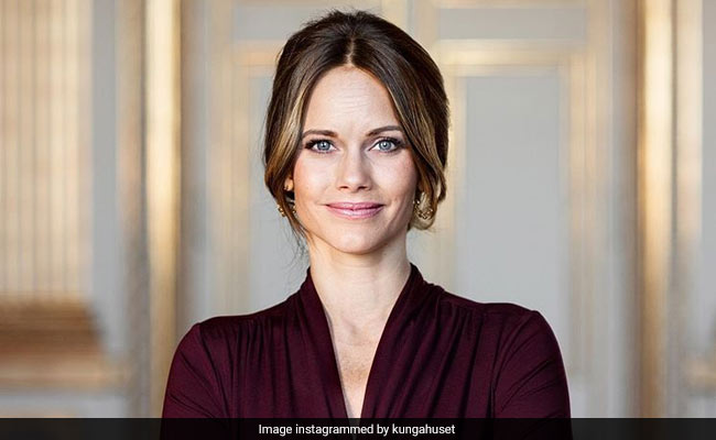 Princess Sofia Of Sweden Starts Work At Hospital Treating COVID Patients