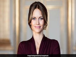 Princess Sofia Of Sweden Starts Work At Hospital Treating COVID Patients Princess Sofia Of Sweden Starts Work At Hospital Treating COVID Patients