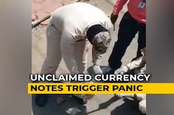 Watch: Currency Notes Found On Roads In Madhya Pradesh Amid Lockdown, No Takers Watch: Currency Notes Found On Roads In Madhya Pradesh Amid Lockdown, No Takers