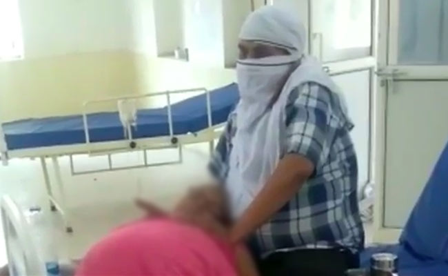 On Camera, Man Tries To Revive Mother In UP Hospital. Doctors MIA