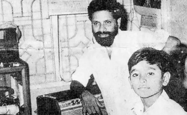 "Your Innumerable Melodic Songs Are A Testament For Your Everlasting Legacy": AR Rahman Pays Tribute To Music Composer MK Arjunan