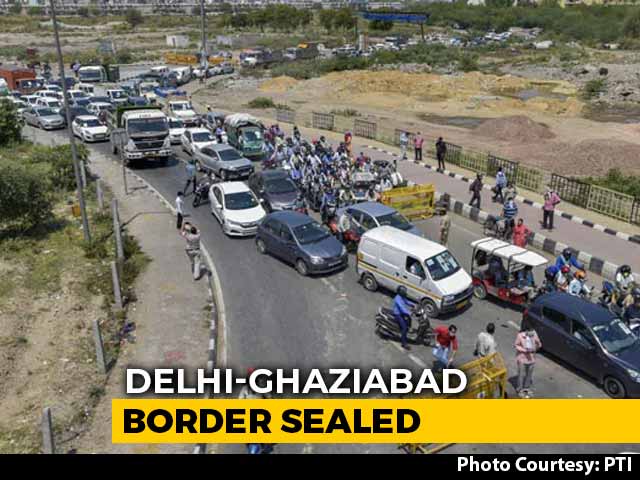Traffic Crawls As Ghaziabad-Delhi Border Shuts Over Coronavirus