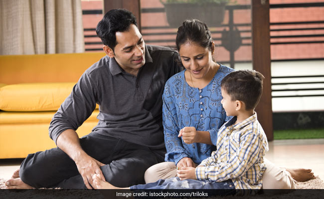 How Practicing Mindfulness Can Help During A Lockdown - By Dr Ananya Awasthi