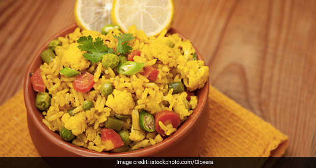 Lockdown Cooking: Stressed Out? Try This Quick And Comforting 'Allahabad Ki Tehri'