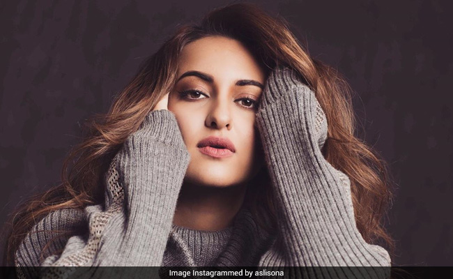 Sonakshi Sinha's Chill Response To Troll Bothered About Her <I>Ramayan</i> Knowledge