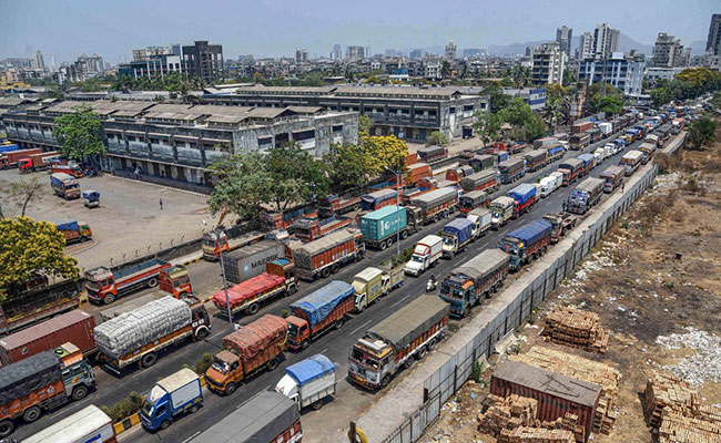 Over 6 Lakh Truckers Go On 72-Hour Strike In Bengal, Goods Supply Likely To Be Hit