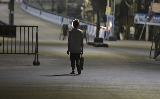 Man Travels Over 150 km To Deliver Hepatitis-B Medicine In West Bengal