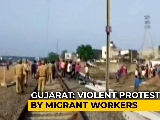 Hundreds Of Migrant Workers Vandalise Property In Gujarat's Surat: Police