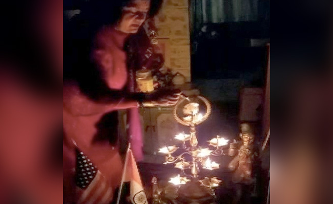 In Fight Against COVID-19, Indian-Americans Light Lamps On PM's Appeal