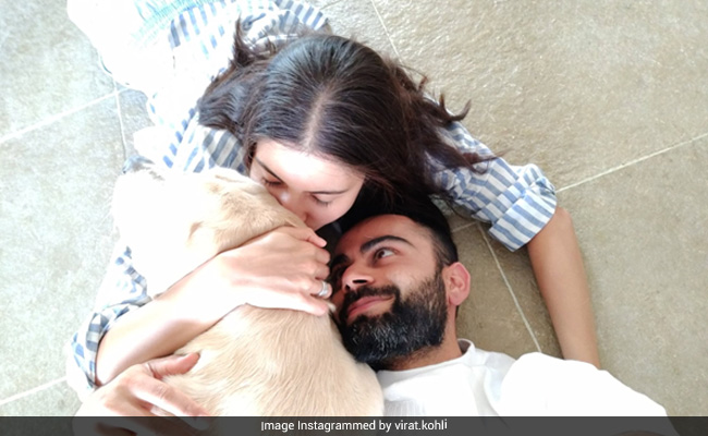 Find Someone Who Looks At You The Way Virat Kohli Looks At Anushka Sharma