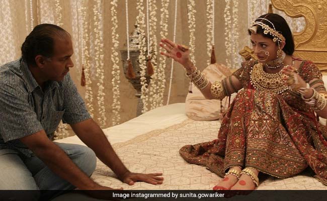 BTS Pics From The Sets Of <i>Jodhaa Akbar</i>, With Aishwarya Rai Bachchan And Hrithik Roshan