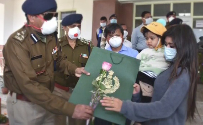 Coronairus: आईटीबीपी जवान ने देश के कोरोना योद्धाओं को समर्पित किया गीत