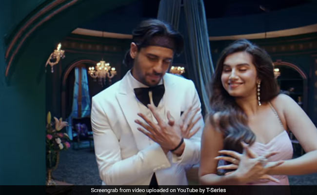 <I>Masakali 2.0</I> Teaser: Tara Sutaria And Sidharth Malhotra Will Let "Love Take Over"