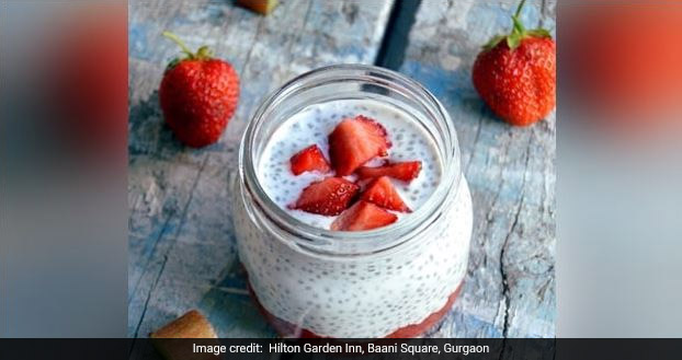This Low Fat, Sugar-Free Strawberry Pudding Will Satiate All Your Dessert Cravings