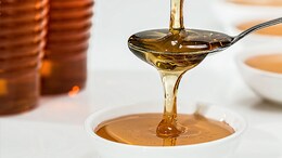 How To Make Ginger And Honey Candies To Soothe Cold, Cough And Sore Throat
