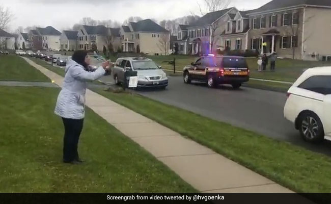 A Unique Thank You For Indian Doctor Treating COVID Patients In US. Watch