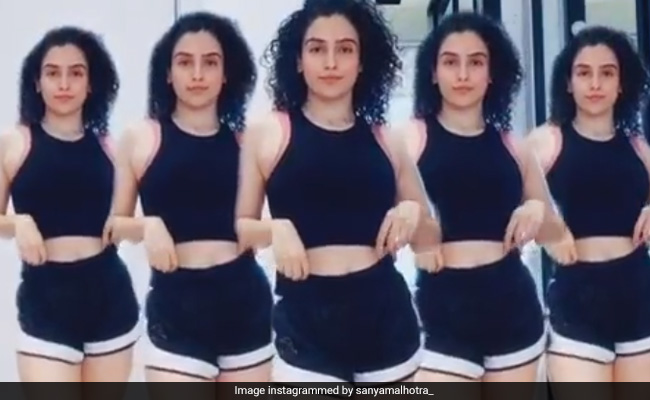 TikTok के इस डांस चैलेंज की दीवानी हुई जनता, बॉलीवुड सेलिब्रिटीज से लेकर हर कोई दिखा रहा है जलवा, देखें Video