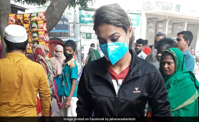 कोरोनावायरस के खिलाफ लड़ाई में अब मदद को सामने आई यह महिला क्रिकेटर, कर रही हैं ऐसा काम