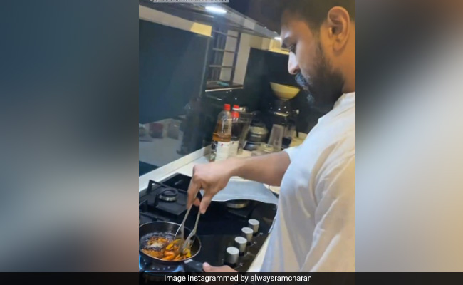 Ram Charan Cooks Dinner For Wife Upasana During Lockdown