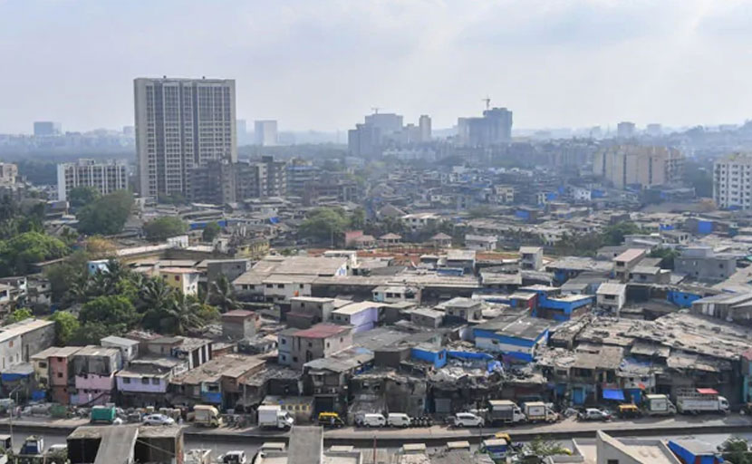 Liquor Shop Rush Worries Uddhav Thackeray About Coronavirus Spike