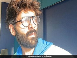 Kartik Aaryan Can't Decide Which Look Is Sexier - The Beard Dilemma Continues Kartik Aaryan Can't Decide Which Look Is Sexier - The Beard Dilemma Continues