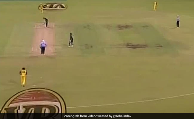 शाहिद अफरीदी ने एंड्रयू साइमंड्स को किया ट्रोल, बोले- मैं दिखाना चाहता हूं कौन था बिग हिटर.. देखें VIDEO