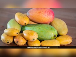 Varities of Mango: कभी स्वाद से, कभी रंग से, कभी खुशबू से... ऐसे पहचानिए इंडिया के ये 15 फेमस आम Varities of Mango: कभी स्वाद से, कभी रंग से, कभी खुशबू से... ऐसे पहचानिए इंडिया के ये 15 फेमस आम