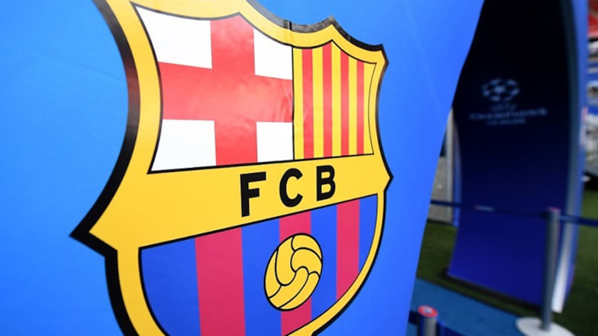 Struggling Barcelona Sign 100 Million Euro Digital Deal | Football News