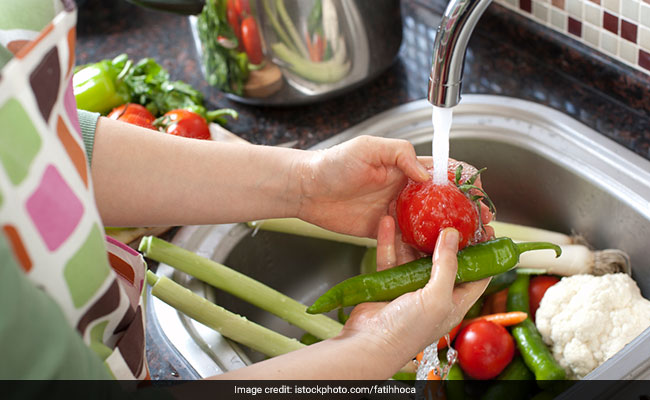 Check Out The Correct Ways To Wash Your Fruits And Vegetables