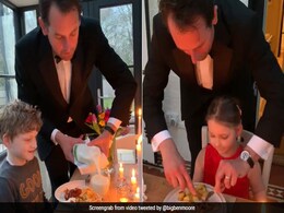 Viral Video: Parents Throw Fancy Dinner Party For Kids During Lockdown Viral Video: Parents Throw Fancy Dinner Party For Kids During Lockdown