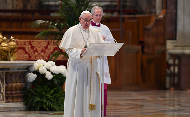 Pope Offers Easter Prayer From Empty Saint Peter For COVID-19 Victims