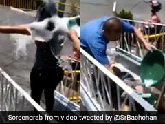 अमिताभ बच्चन ने पोस्ट किया Viral Video, बाजार से लौटी महिला को घर के सामने यूं साबुन से धोया गया