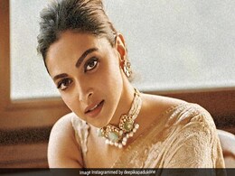 Deepika Padukone Shares Glimpses Of Handwritten Fan Mail Deepika Padukone Shares Glimpses Of Handwritten Fan Mail