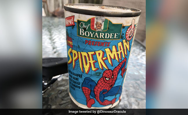 Man Opens 25-Year-Old Can Of Pasta. Brave Enough To See What Is Inside?