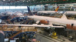How 787 Dreamliner Is Different From Other Boeing Models
