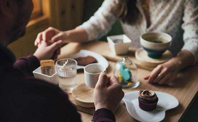 Coronavirus Quarantine: Tips To Survive Isolation If You've Just Moved In With Your Partner