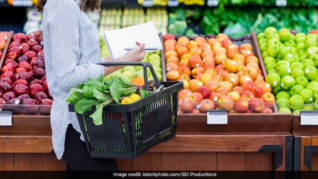 Coronavirus, COVID-19 tips: Wash your hands before you wash groceries