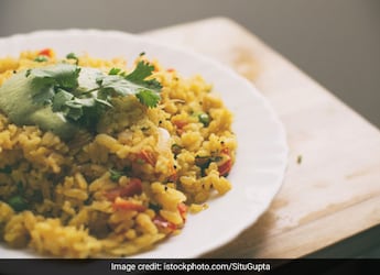 Bread Egg Upma: This Nutritious, Protein-Packed Recipe Is What You Need To Kick-Start Your Day Bread Egg Upma: This Nutritious, Protein-Packed Recipe Is What You Need To Kick-Start Your Day