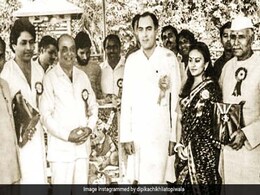 पूर्व पीएम राजीव गांधी के साथ नजर आईं 'रामायण' की 'सीता', Photo शेयर कर बोलीं- यह पहली बार था जब... पूर्व पीएम राजीव गांधी के साथ नजर आईं 'रामायण' की 'सीता', Photo शेयर कर बोलीं- यह पहली बार था जब...