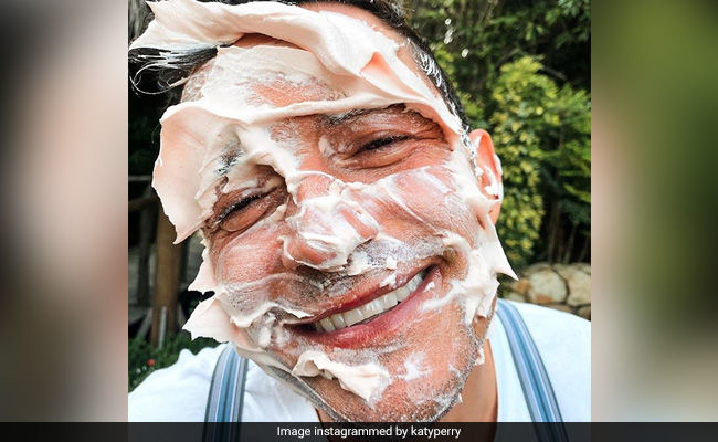 Katy Perry's Messy Gender Reveal: She And Orlando Bloom Are Expecting A Girl