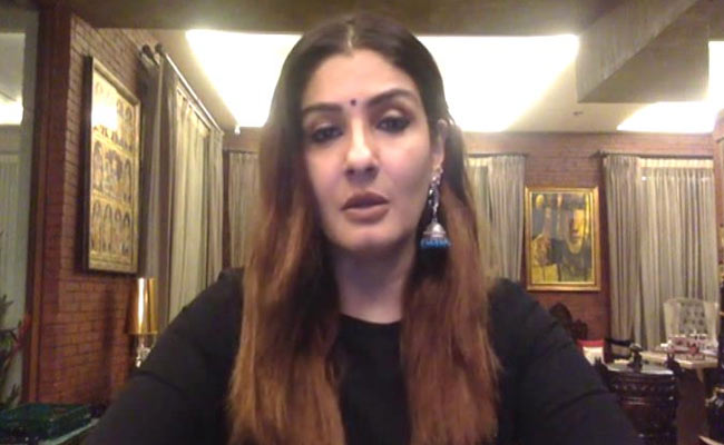 रवीना टंडन ने कोरोना वायरस पर पेश की राय, बोलीं- अगर भगवान या अल्लाह को खुश रखना चाहते हो तो...