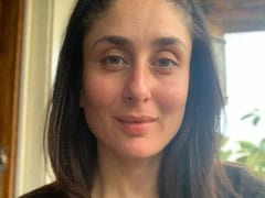 Kareena Kapoor 'Devours' This Chocolate Cake Made By Sister Karisma Kapoor (See Pics Inside) Kareena Kapoor 'Devours' This Chocolate Cake Made By Sister Karisma Kapoor (See Pics Inside)