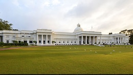 IIT Roorkee Hosts Its 24th Convocation, Graduating 2,513 Students
